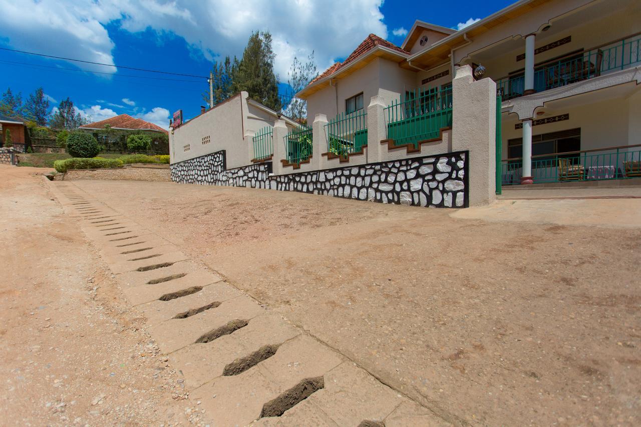 Auberge Saint Jean Leopold Kigali Dış mekan fotoğraf